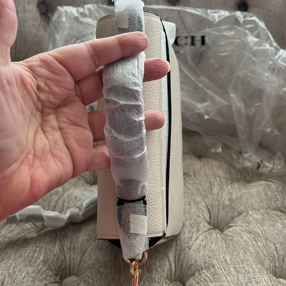 COACH Cassidy Crossbody in Chalk/Oxblood NWT - Picture 7 of 11